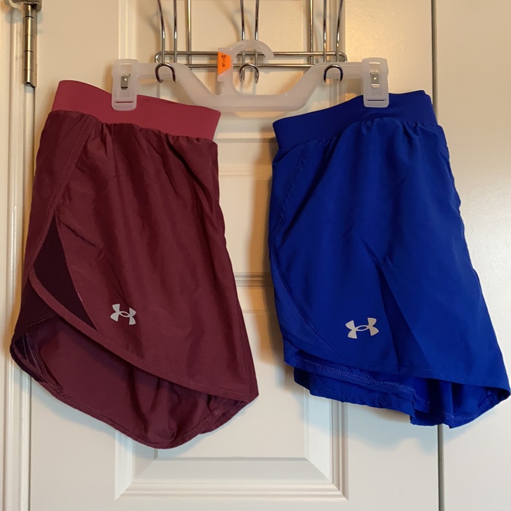 Under Armour Size M athletic shorts